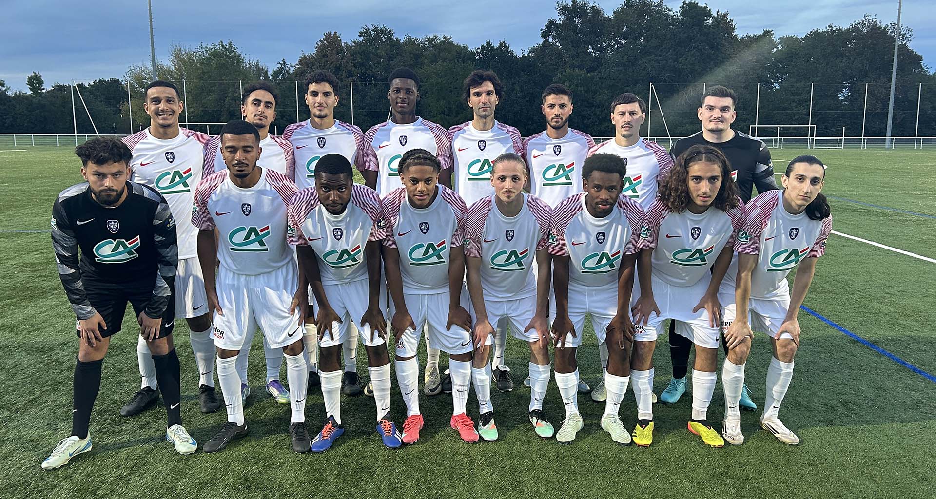 R2 : Réveil offensif éclatant